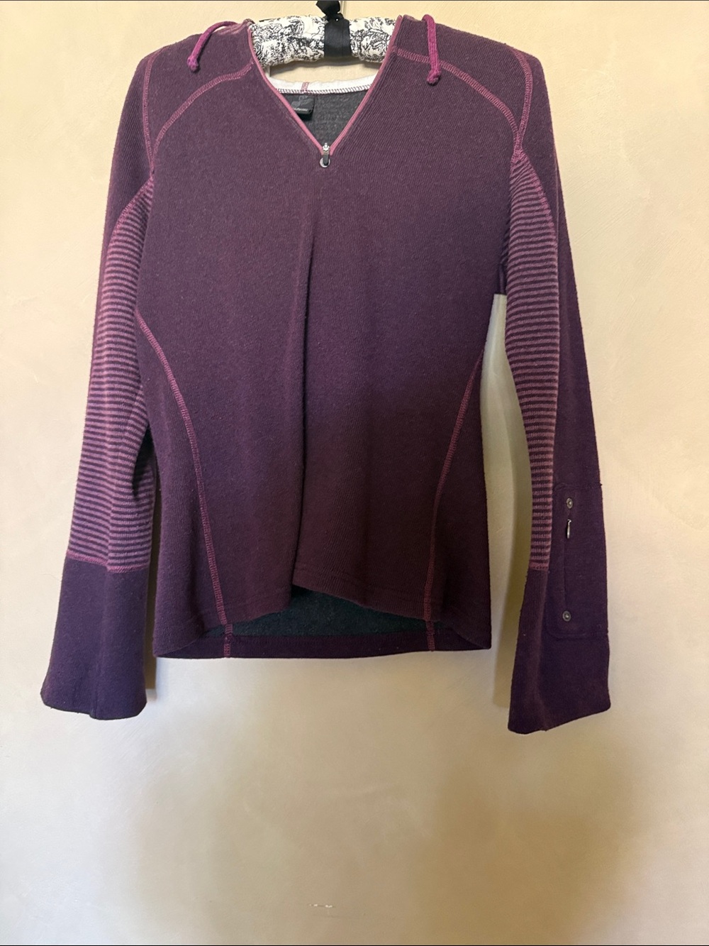 Prana Breathe Women's  Hooded 1/4 Zip Long-Sleeve Pullover size S